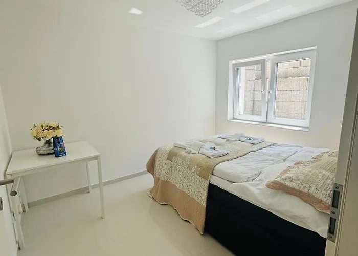 Apartament Modern Living In Hamburg-wandsbek Self Check-in 2x Schlafzimmer 1x Schlafsofa Hamburg